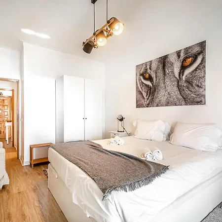 Beguest Blue Atlantic View